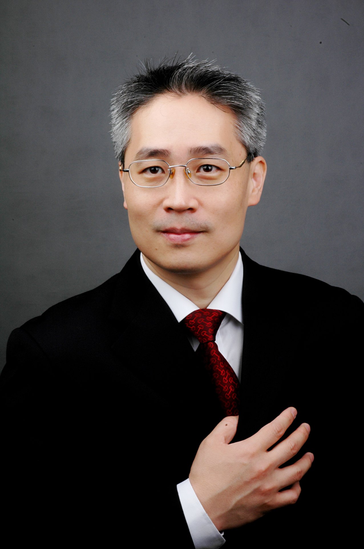 Tony Tong (唐儀) — Author of RuDao